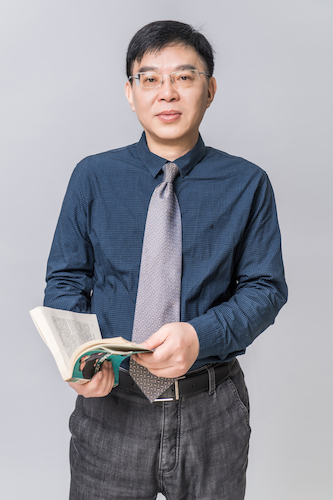 中国现当代文学 洪治纲 教授 台湾av
院长